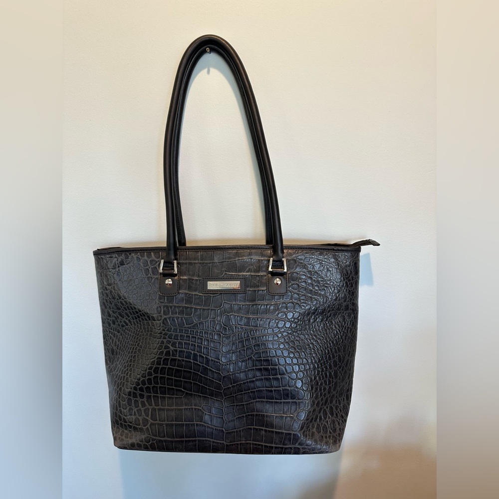 Hartmann Tote Croc Embossed Black Leather Zip close hand/shoulder bag